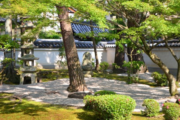 Zen Garden Landscaping in Huntersville