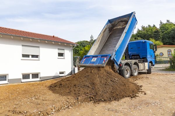 Garden Dirt Delivery in Huntersville