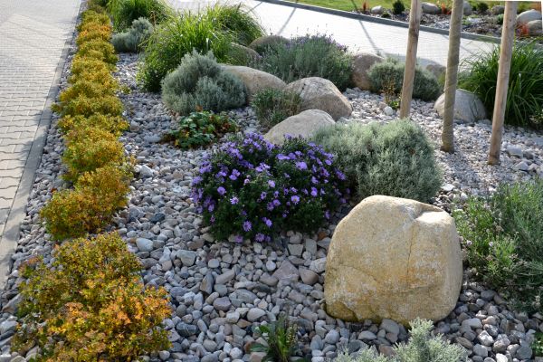 Decorative Rock Installation in Huntersville