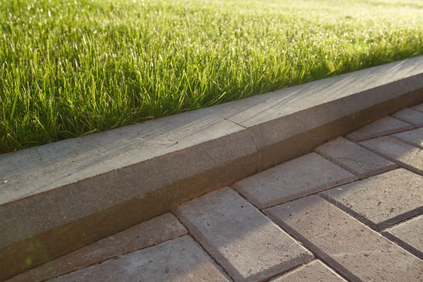 Lawn Edging Replacement in Huntersville