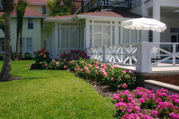 Deck Landscaping Service in Huntersville